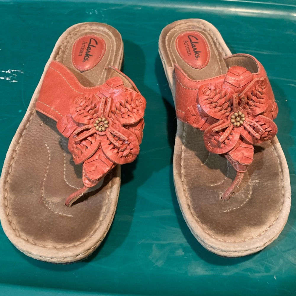 Clark Salmon Colored flower flips